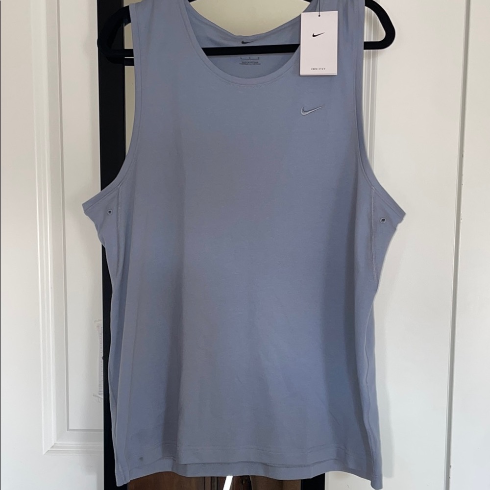 Men’s Nike Dri-fit Versatile training tank
